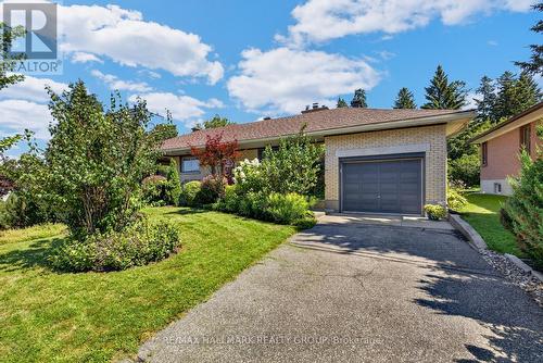 811 Iroquois Road, Ottawa, ON 