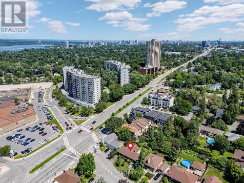 811 Iroquois Road, Ottawa, ON 