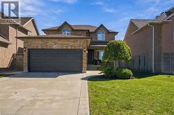 43 SPADARA Drive  Hamilton, ON L9B 2K3