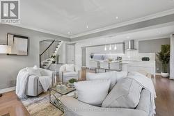 10 SCARBORO AVENUE  Toronto, ON M1C 3Z4