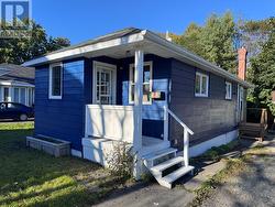 32 Beaumont Avenue Grand Falls-Windsor, NL A2A 1Z9