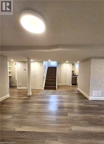 404 NELSON Street Unit# Lower Unit , Brantford, Ontario N3S 4E8 4