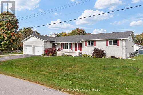 3 FOREST DRIVE  Rideau Lakes, ON K7A 4S5