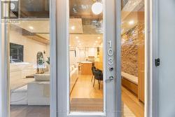 103 - 20 STEWART STREET  Toronto, ON M5V 1H6