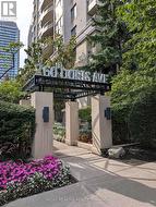 305 - 260 DORIS AVENUE Toronto, ON M2N 6X9