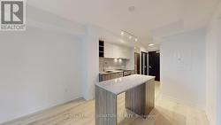 543 - 31 TIPPETT ROAD Toronto, ON M3H 0C8