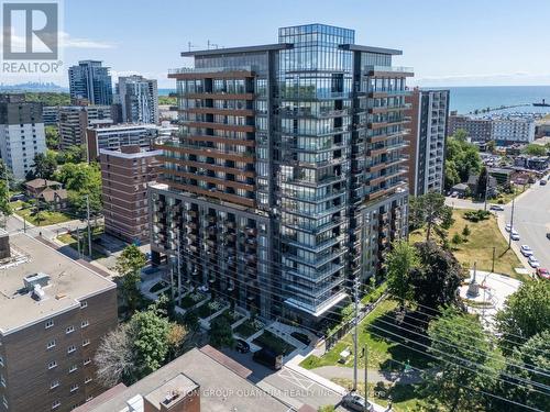 1009 - 21 PARK STREET E  Mississauga, ON L5G 0C2