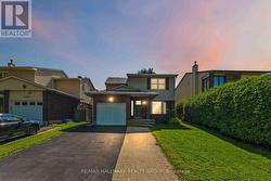 1380 PEBBLE ROAD  Ottawa, ON K1V 0K2