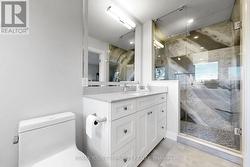 Primary Bedroom Ensuite Bathroom - 