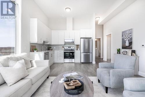 402 - 1600 HYDE PARK ROAD , London North (North E), Ontario N6H 0L5 3