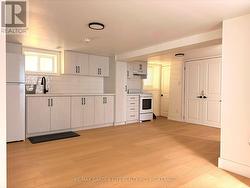 5261 BUCHANAN AVENUE Niagara Falls (Cherrywood), ON L2E 5A7