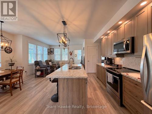 10 SAMANTHA LANE , Midland, Ontario L4R 0H4 5