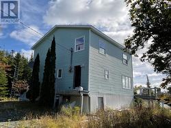 327 Middle Gull Pond Road Avondale, NL A0G 1B0