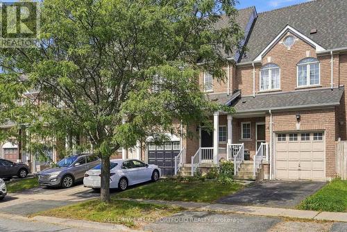 8 GATEWAY COURT , Whitby, Ontario L1R 3M9 2