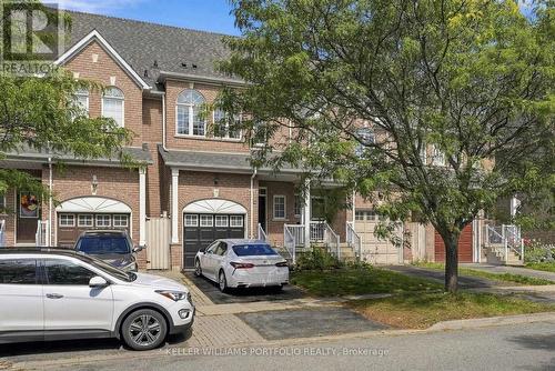 8 GATEWAY COURT , Whitby, Ontario L1R 3M9 3