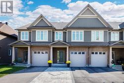 280 WOOD ACRES GROVE Ottawa, ON K1T 0M4