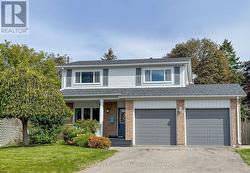5 ALONNA STREET  Clarington (Bowmanville), ON L1C 3P5