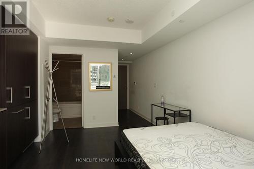 2311 - 88 HARBOUR STREET N , Toronto, Ontario M5J 1B7 4