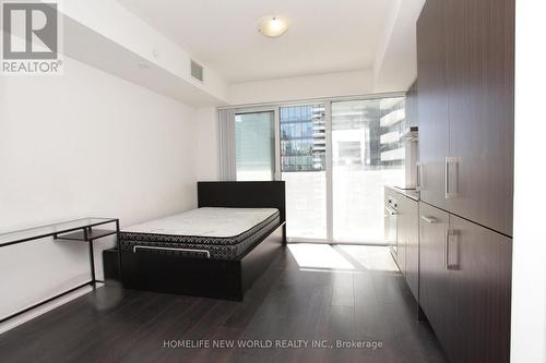 2311 - 88 HARBOUR STREET N , Toronto, Ontario M5J 1B7 5