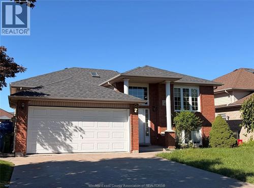 4211 Masotti CRESCENT , Windsor, Ontario N9G 2V4 2