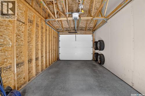 202 Maningas Bend, Saskatoon, SK 