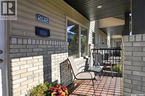 202 Maningas Bend, Saskatoon, SK 