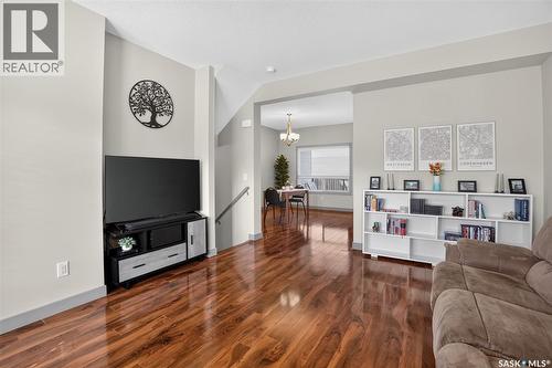 202 Maningas Bend, Saskatoon, SK 