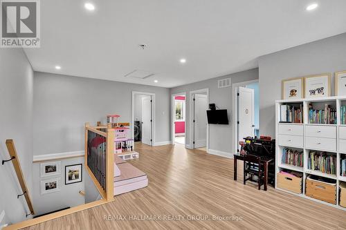 1233 Whitmore Avenue, Ottawa, ON 