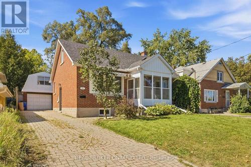 363 Lawrence Avenue, Kitchener, ON 