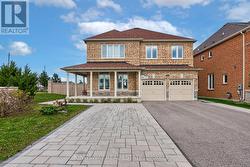 949 LANGFORD BOULEVARD  Bradford West Gwillimbury, ON L3Z 4J2