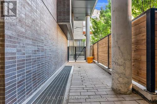 TH114 - 28 EASTERN AVENUE , Toronto, Ontario M5A 1H5 3