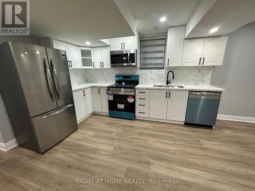 LOWER - 906 FARMSTEAD DRIVE , Milton, Ontario L9T 8J5 2
