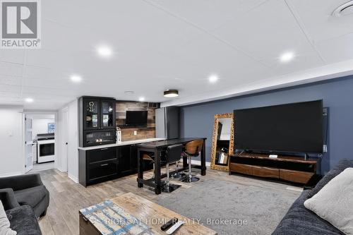 493 Forestwood Crescent, Burlington, ON 