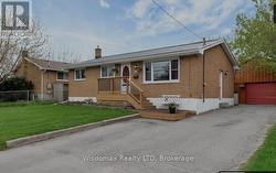 54 WELLER AVENUE Kingston (Rideau), ON K7K 2T3