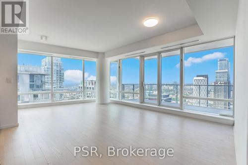 3505 - 180 UNIVERSITY AVENUE , Toronto, Ontario M5H 0A2 2