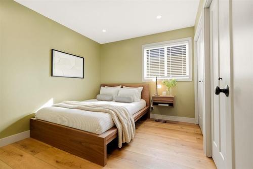 7 857 Waverley Street, Winnipeg, MB 