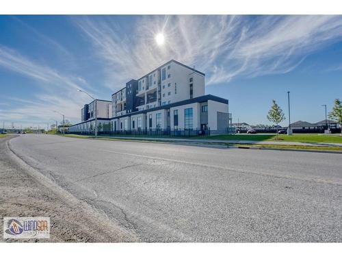 281-4300 LAURIER Parkway , LaSalle, ON N9H 0P8 5