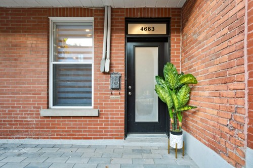 4663 Rue St-Dominique , Montréal (Le Plateau-Mont-Royal), QC H2T 1T7