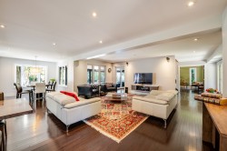 Salon - 