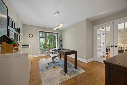 Bureau - 1 Av. Stewart, Pointe-Claire, QC 