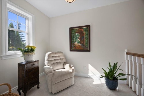 Boudoir - 1 Av. Stewart, Pointe-Claire, QC 
