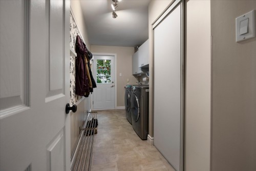 Salle de lavage - 1 Av. Stewart, Pointe-Claire, QC 