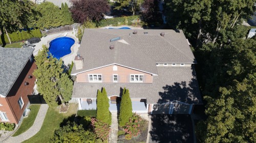Photo aérienne - 1 Av. Stewart, Pointe-Claire, QC 