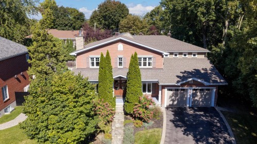 Façade - 1 Av. Stewart, Pointe-Claire, QC 
