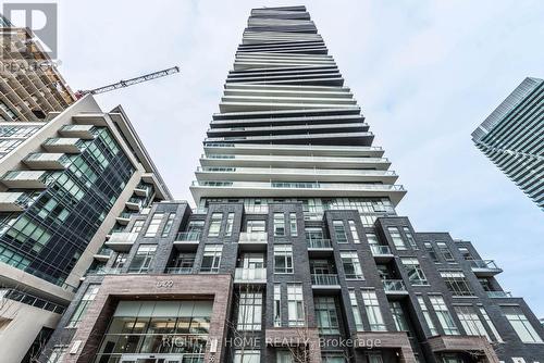 1507 - 56 ANNIE CRAIG DRIVE  Toronto, ON M8V 0C8