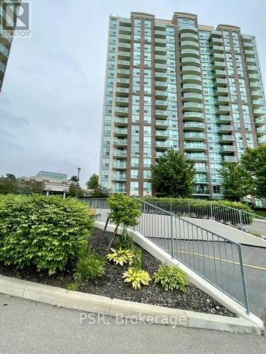 PH10 - 4889 KIMBERMOUNT AVENUE  Mississauga, ON L5M 7R9