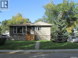 204 19th AVENUE Regina, SK S4N 1N1
