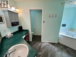 Ensuite - 