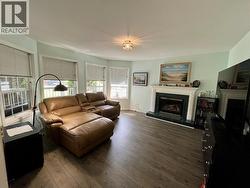 Family Room - 