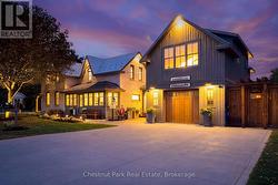 21 ELIZABETH STREET E  Clearview (Creemore), ON L0M 1G0